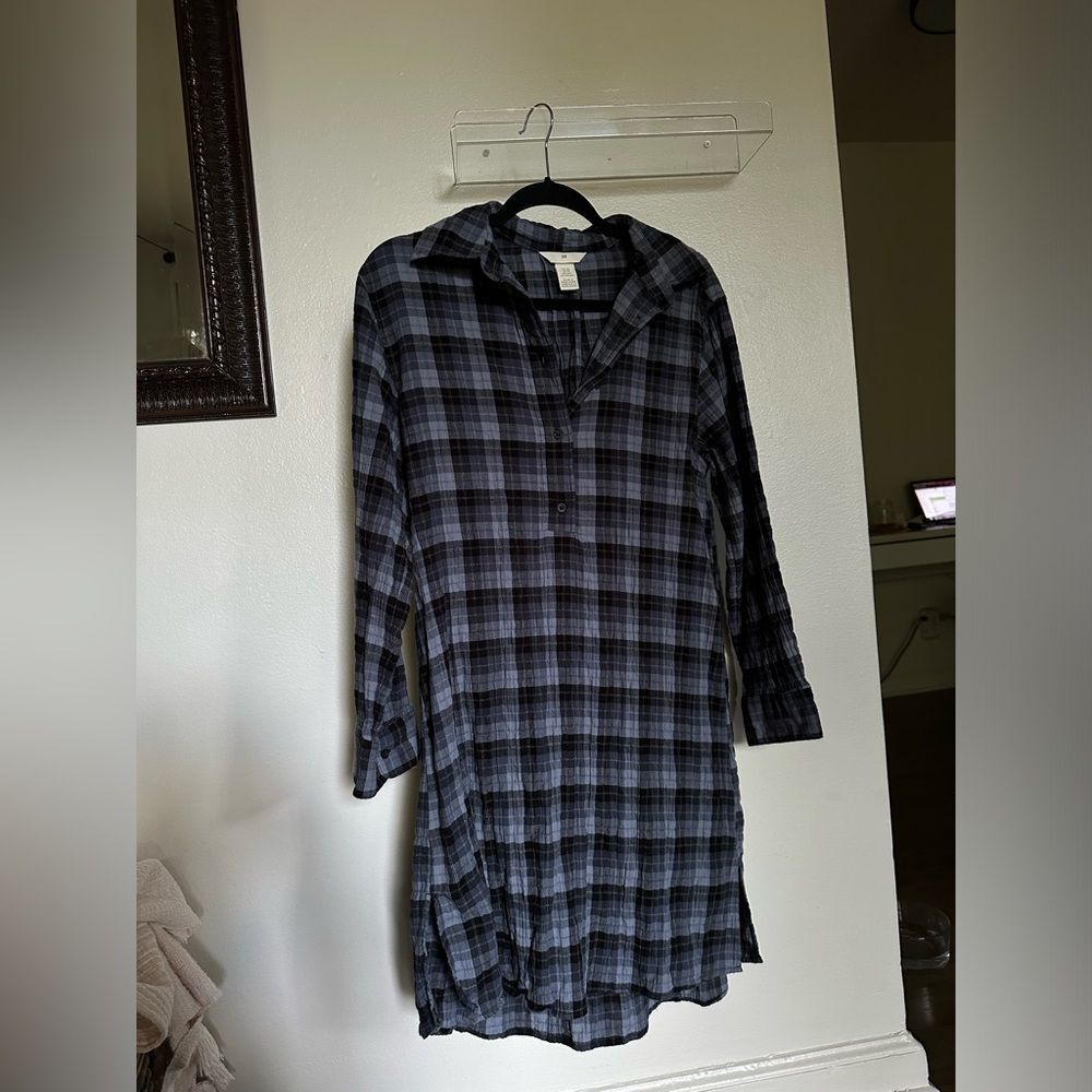 H&M Longline Plaid Button Up Dress Size Medium - Blue & Black
